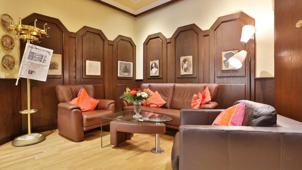 Hotel Krone Бинген ам Рейн Екстериор снимка